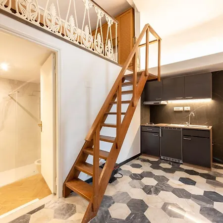 Charming Apartment - Historic Center - Happy Rentals Apartment
