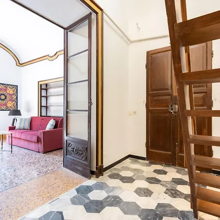 Appartement Charming Apartment - Historic Center - Happy Rentals Gênes